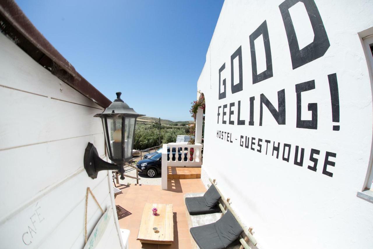 Good Feeling Hostel & Guest House Raposeira  エクステリア 写真