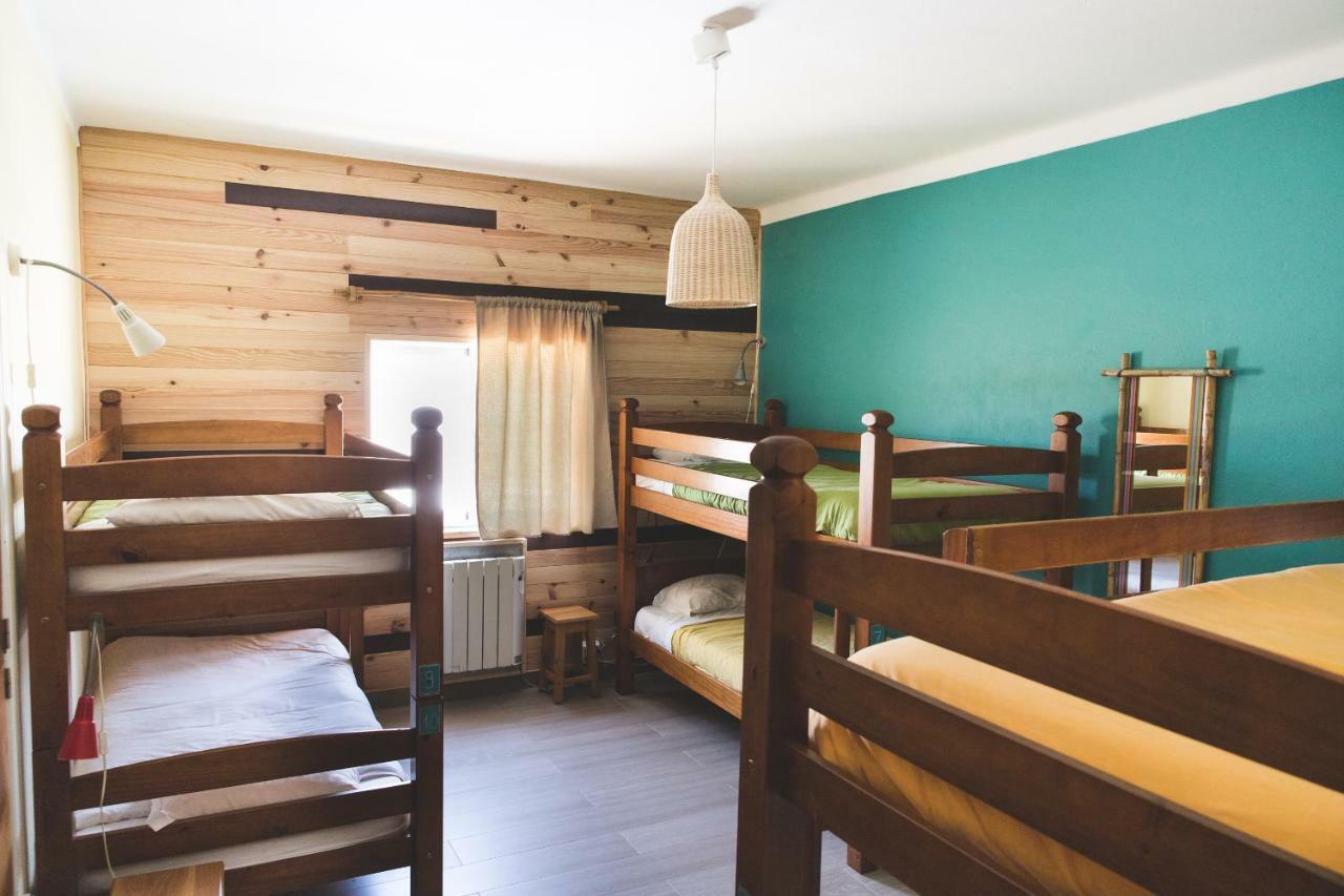 Good Feeling Hostel & Guest House Raposeira  エクステリア 写真